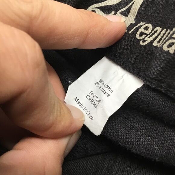 J. Crew Toothpick Ankle Jean in Black Wash (UC4) - Picture 7 of 7